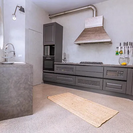 Brinovka Villa Kostanjevica na Krasu