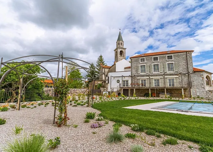 Villa Brinovka Kostanjevica na Krasu