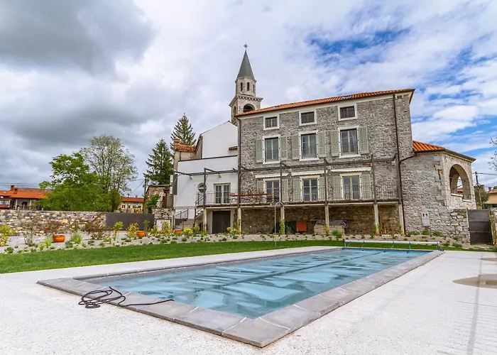 Brinovka Villa Kostanjevica na Krasu